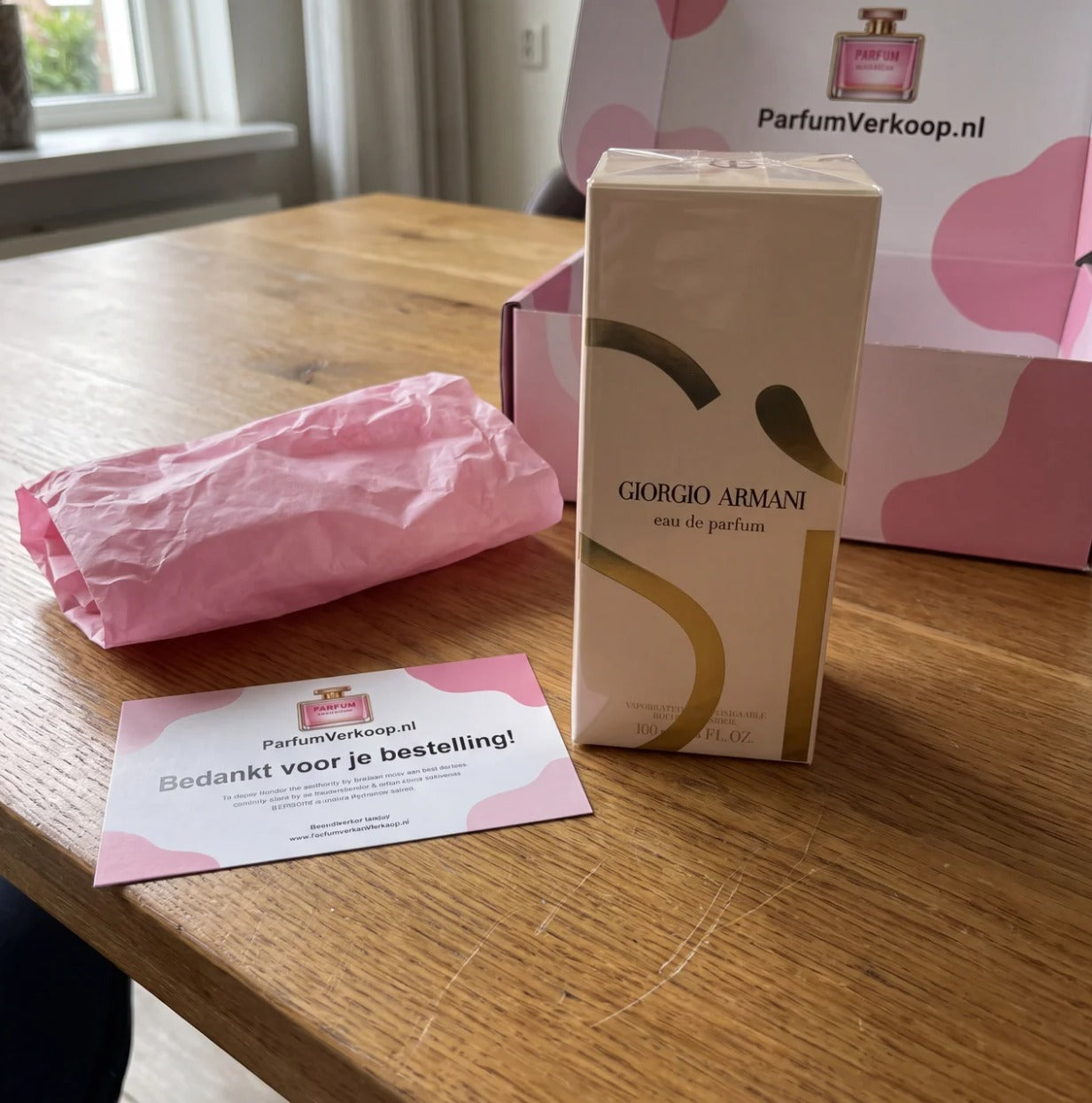 Giorgio Armani bestelling van Kimberley uit Almere